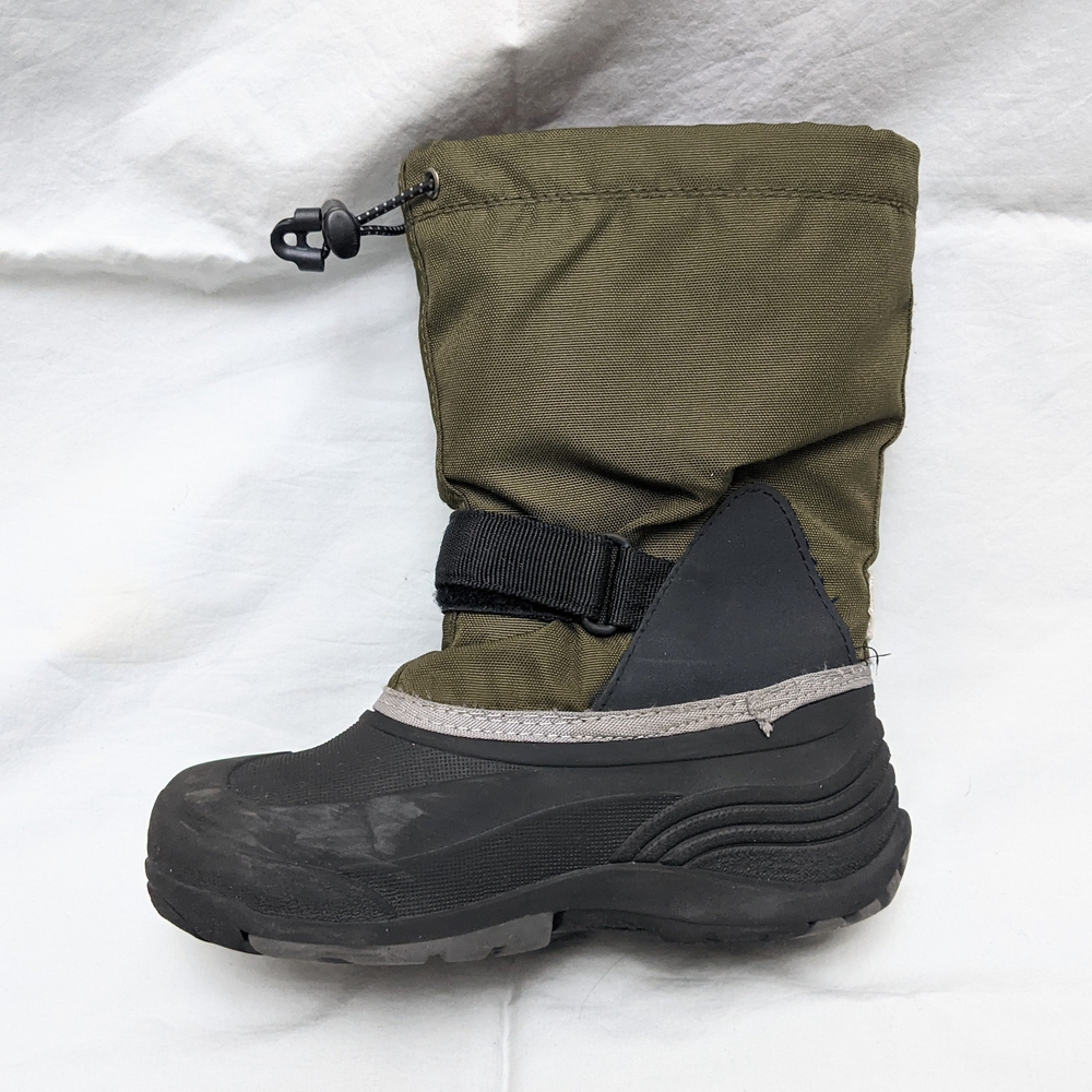 Kamik Boys Insulated Snow Boots Size 2 - Picture 2 of 10